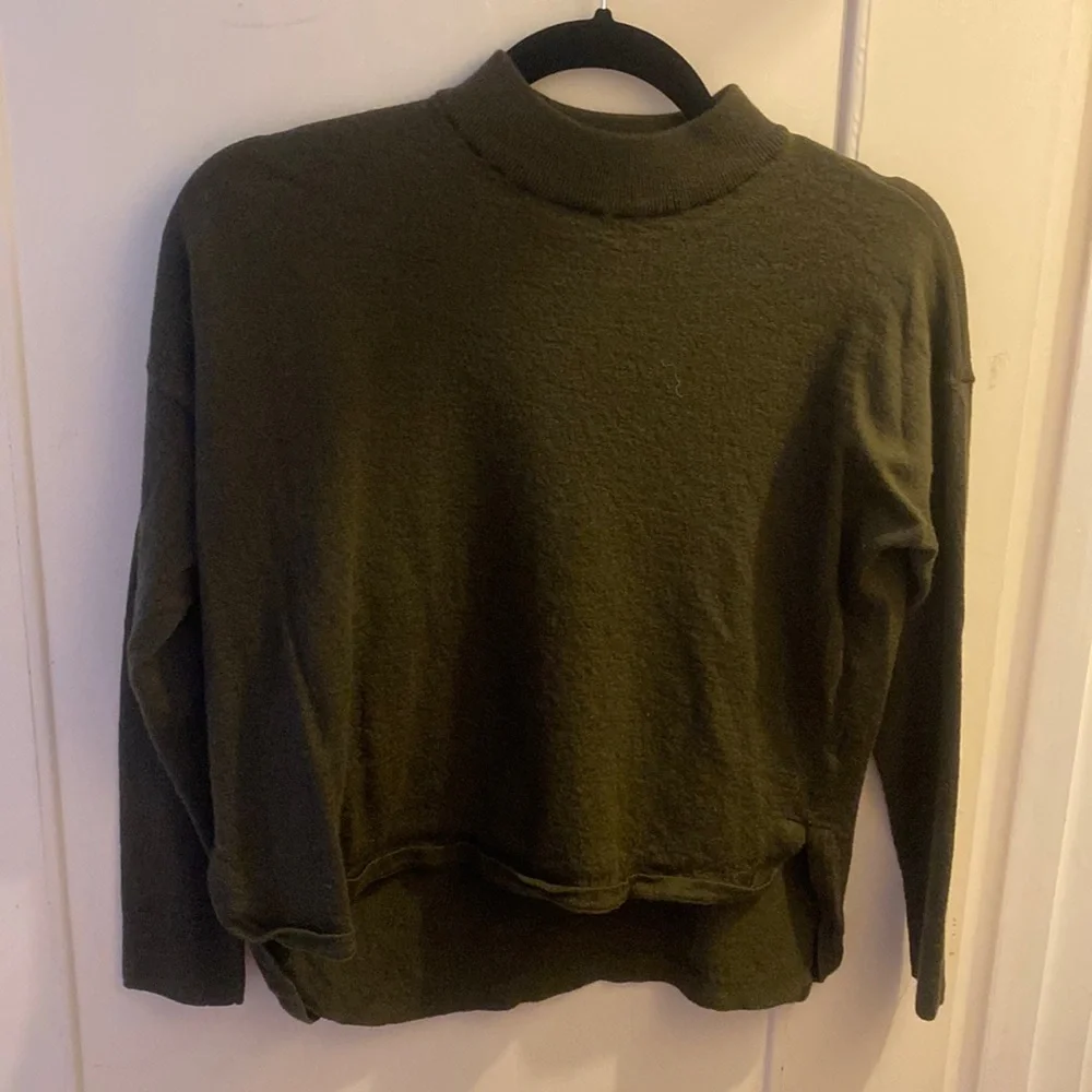 Madewell sweater - Picture 1 of 3